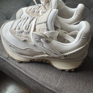 Chunky Beige Platform Sneakers- uggs size